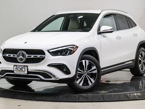 Certified 2024 Mercedes-Benz GLA 250 image 1