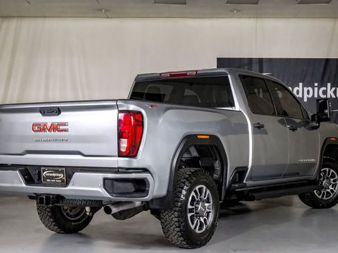 Used 2024 GMC Sierra 3500 Pro image 8