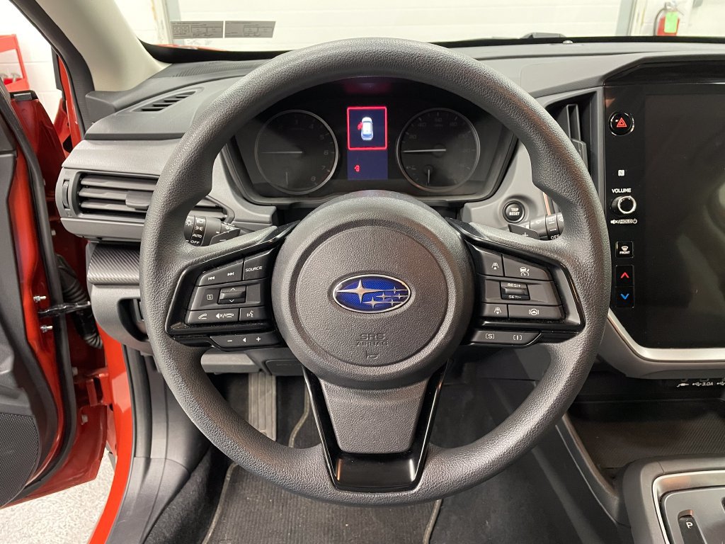 Used 2025 Subaru Crosstrek 2.5i Premium AWD/4WD image 9