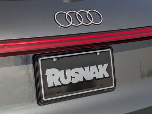 New 2025 Audi Q5 Premium image 15