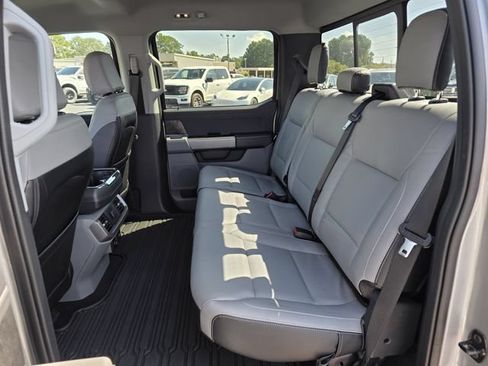 Used 2023 Ford F150 XLT w/ Equipment Group 302A High RWD image 18