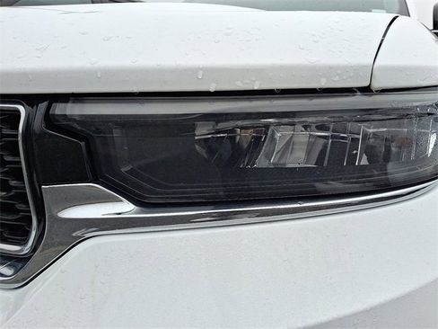 Used 2024 Jeep Grand Cherokee Limited 4xe image 8