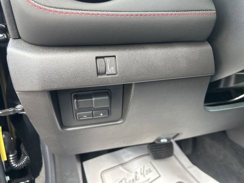 New 2026 Chevrolet Colorado Z71 w/ Z71 Convenience Package 2 image 17