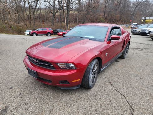Used 2010 Ford Mustang V6 Coupe image 1