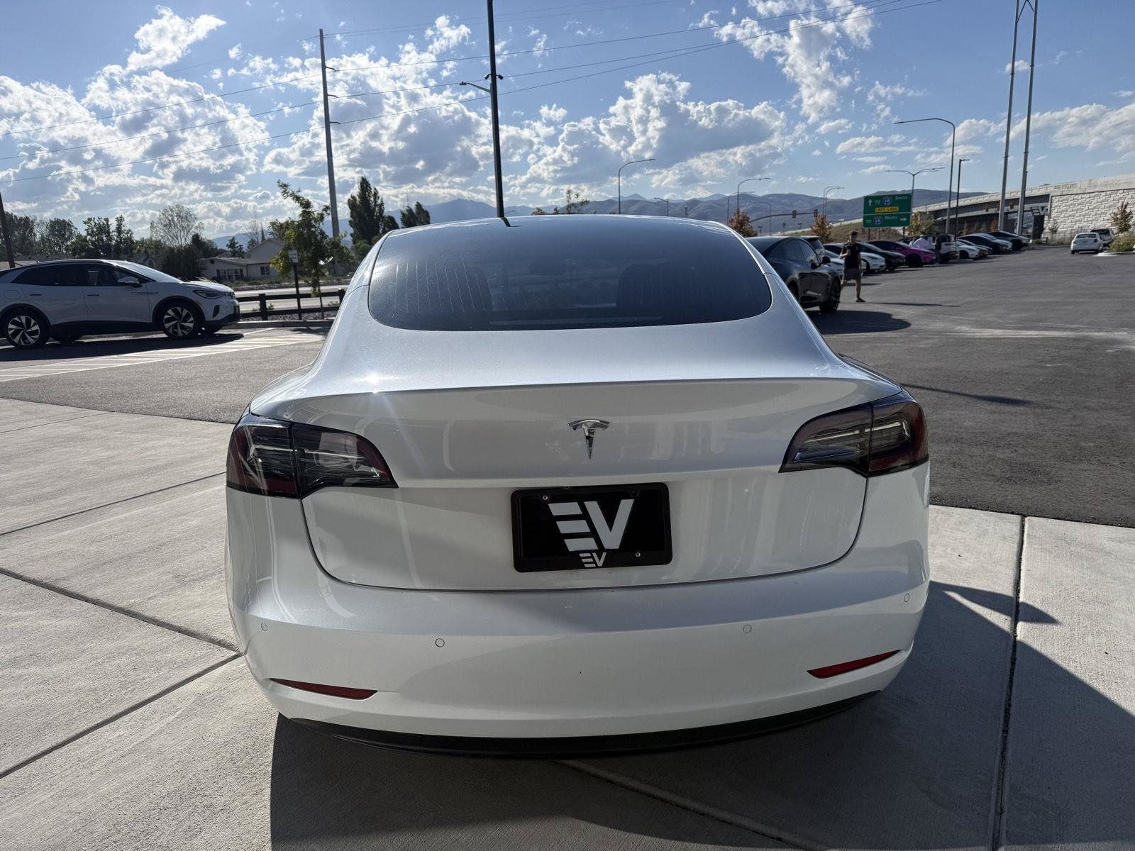 Used 2019 Tesla Model 3 Standard Range Plus RWD image 7