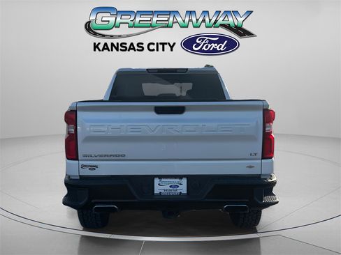 Used 2020 Chevrolet Silverado 1500 LT Trail Boss image 6