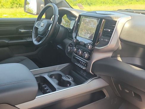 New 2026 RAM 1500 Express AWD/4WD image 26