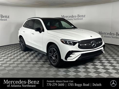 Certified 2025 Mercedes-Benz GLC 300 4MATIC image 1