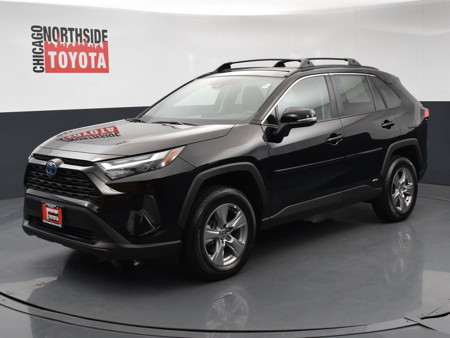 Used 2022 Toyota RAV4 XLE AWD/4WD image 8