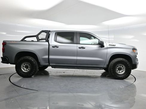 Used 2025 Chevrolet Silverado 1500 Custom Trail Boss w/ LPO, Dark Essentials Package AWD/4WD image 31