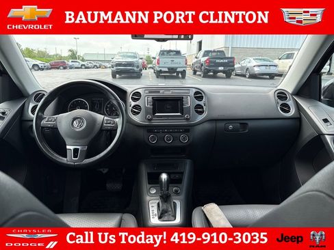 Used 2016 Volkswagen Tiguan S AWD/4WD image 13