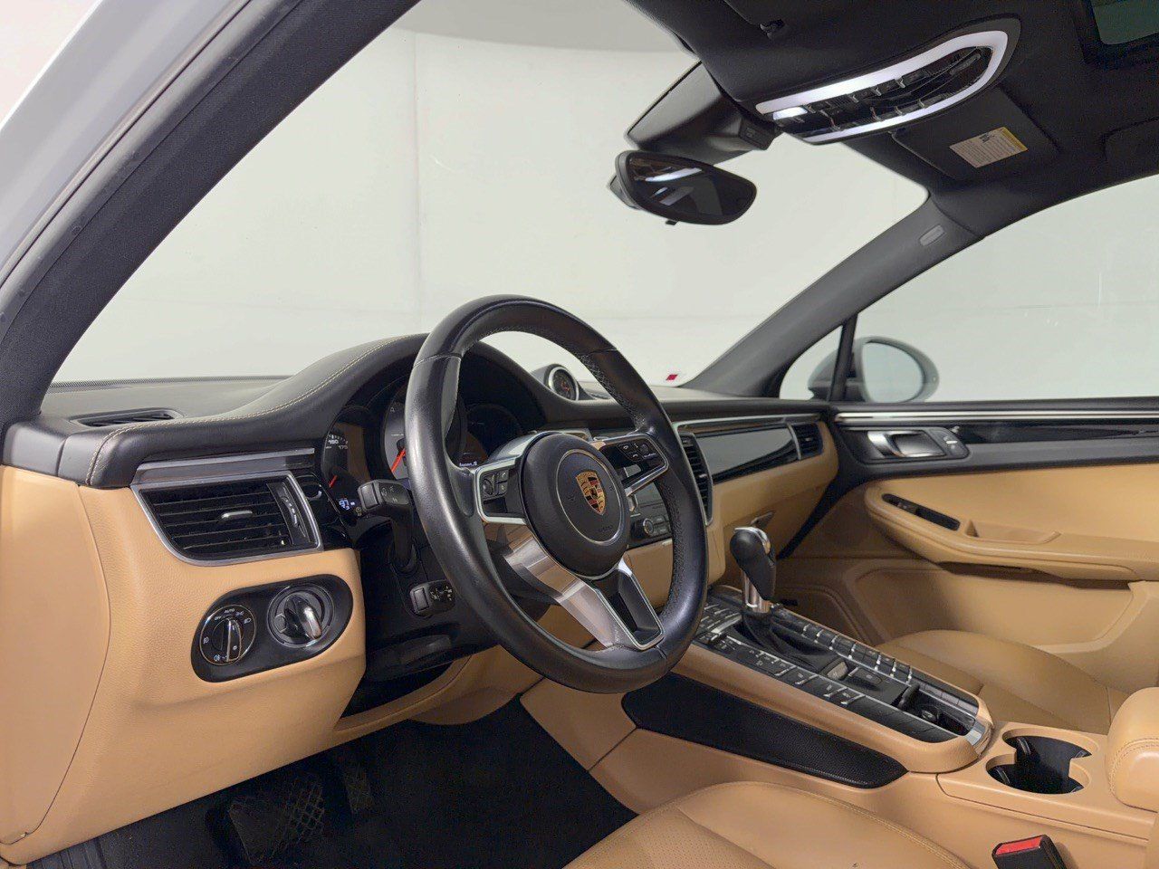 Used 2018 Porsche Macan S AWD/4WD image 4