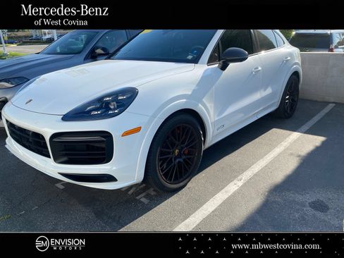 Used 2021 Porsche Cayenne GTS AWD/4WD image 1