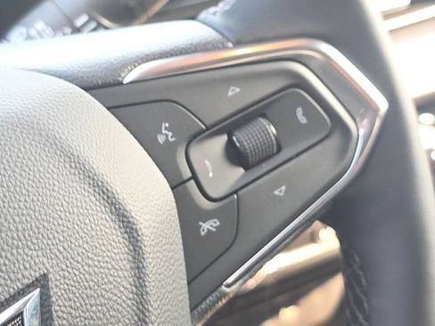 New 2026 Chevrolet Trax ACTIV w/ Driver Confidence Package FWD image 19