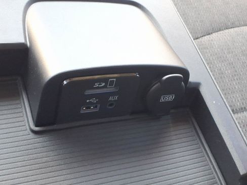 Used 2016 RAM 1500 Big Horn AWD/4WD image 18