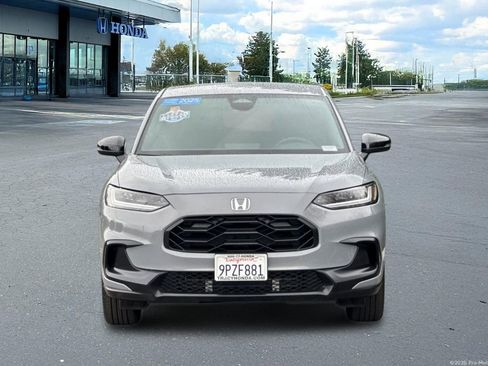 Certified 2025 Honda HR-V Sport image 14