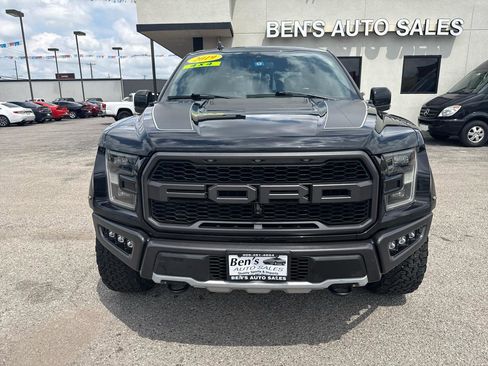 Used 2019 Ford F150 Raptor w/ Equipment Group 802A Luxury AWD/4WD image 3