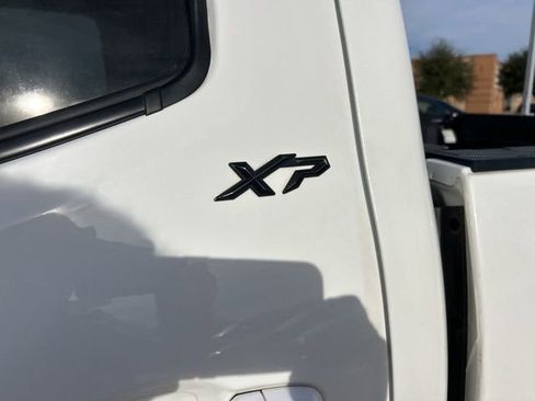 Used 2022 Toyota Tacoma TRD Sport image 9