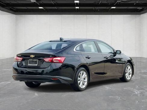 Used 2022 Chevrolet Malibu LT FWD image 5