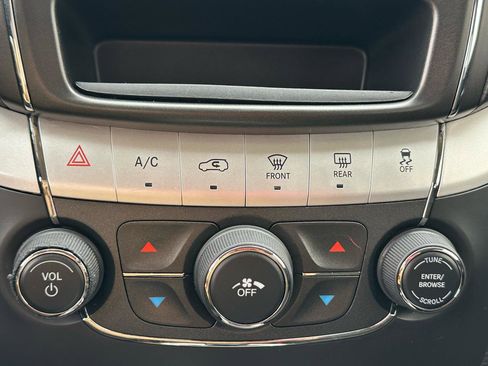 Used 2017 Dodge Journey SXT w/ Premium Group image 22