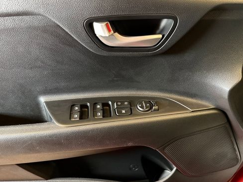 Used 2022 Kia Rio S w/ Technology Package image 19