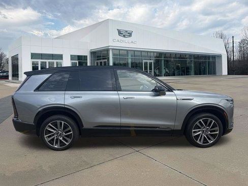 New 2026 Cadillac Vistiq Sport w/ LPO, Floor Liner Package image 2