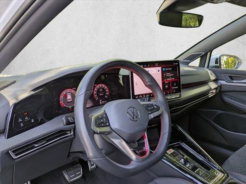 Used 2025 Volkswagen GTI SE image 10