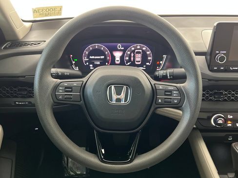 Used 2023 Honda Accord LX image 16