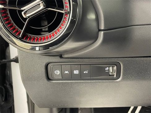 New 2026 Chevrolet Equinox EV RS image 11