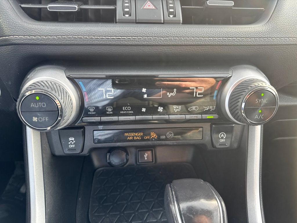 Used 2021 Toyota RAV4 XLE Premium FWD image 18