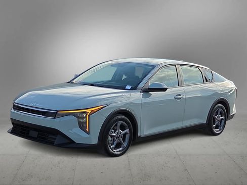 Used 2025 Kia K4 FWD image 4