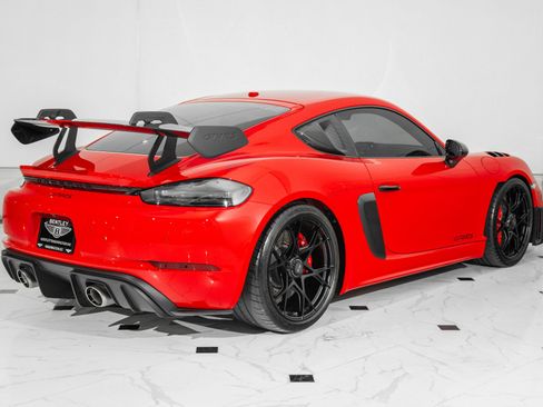 Used 2024 Porsche 718 Cayman GT4 RS image 9