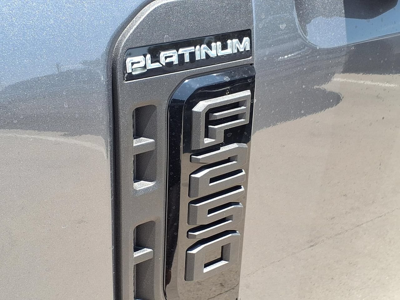 New 2026 Ford F250 Platinum w/ Tremor Off-Road Package AWD/4WD image 24