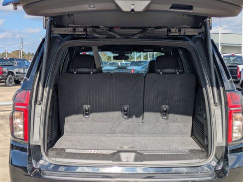 Used 2022 Chevrolet Tahoe Z71 w/ Luxury Package image 31