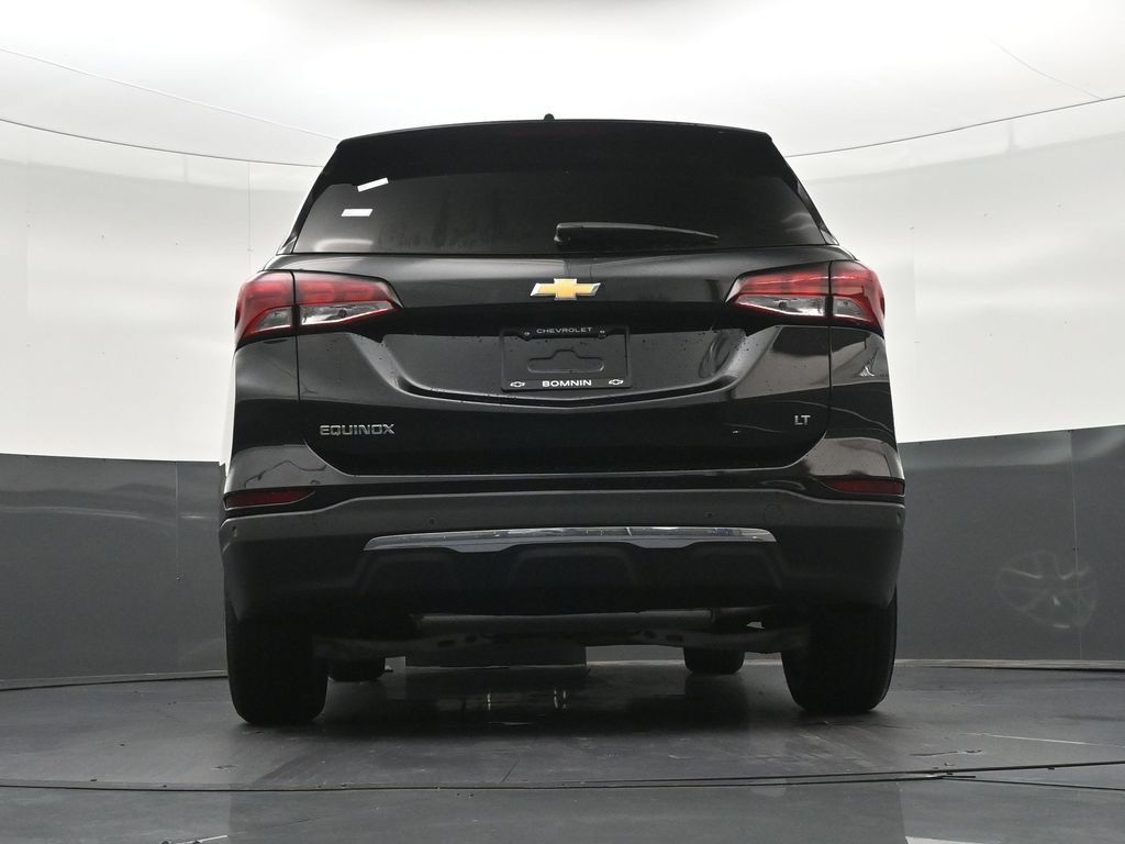 Used 2024 Chevrolet Equinox LT FWD image 26