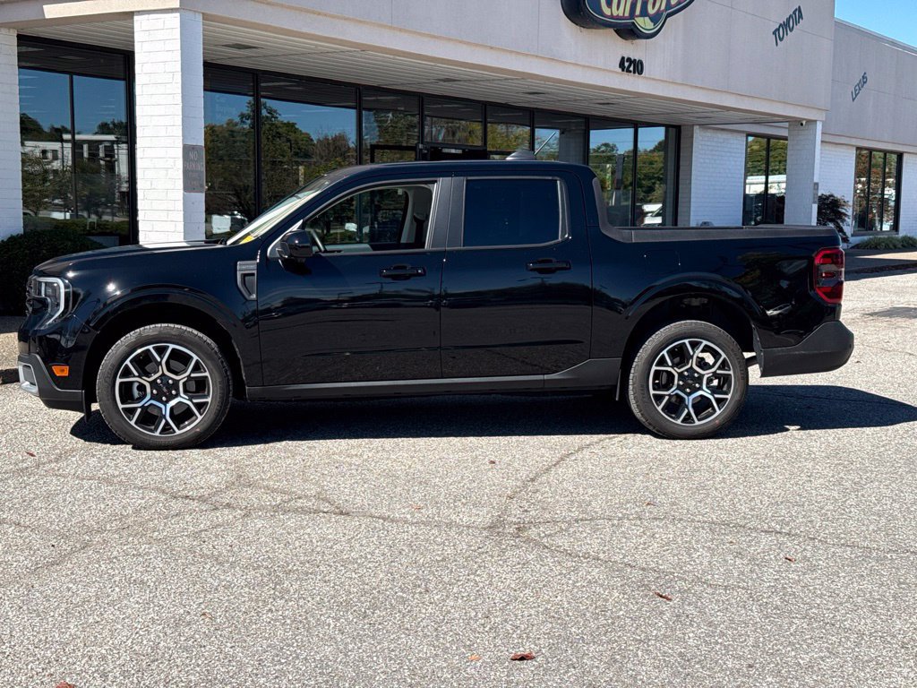 Used 2025 Ford Maverick Lariat AWD/4WD image 10