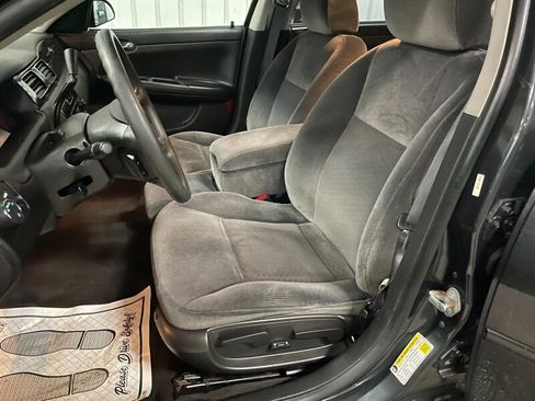 Used 2014 Chevrolet Impala Limited LS image 14