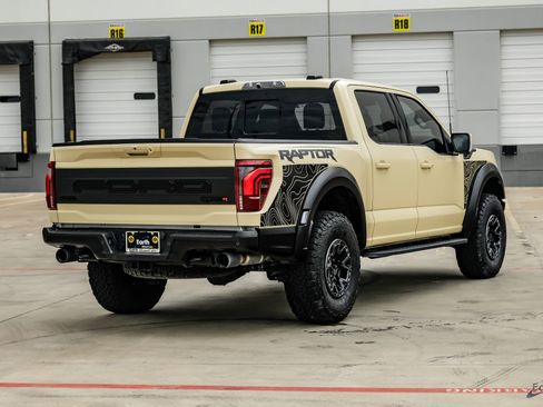 Used 2024 Ford F150 Raptor w/ Equipment Group 803A Raptor R AWD/4WD image 17