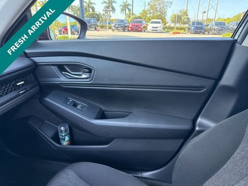 Used 2024 Honda Accord EX image 18