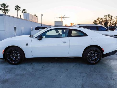 New 2026 Dodge Charger Scat Pack w/ Blacktop Package AWD/4WD image 14