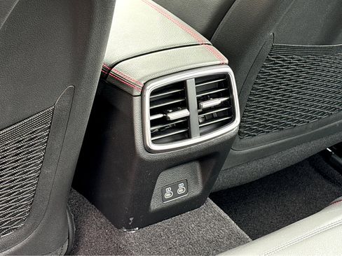 New 2026 Genesis G70 3.3T Sport Prestige image 27