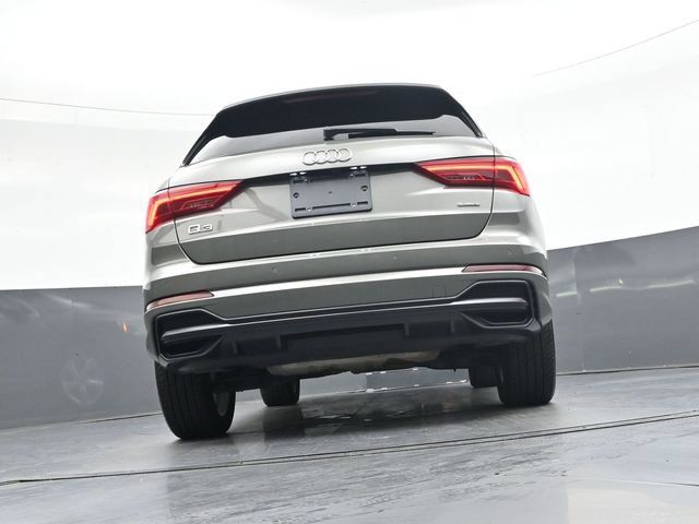 Used 2022 Audi Q3 2.0T Premium Plus AWD/4WD image 31
