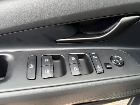 New 2026 Hyundai Elantra Sport FWD image 7