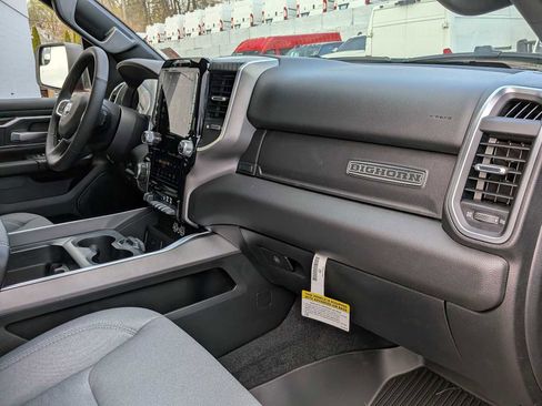 New 2026 RAM 1500 Big Horn AWD/4WD image 24