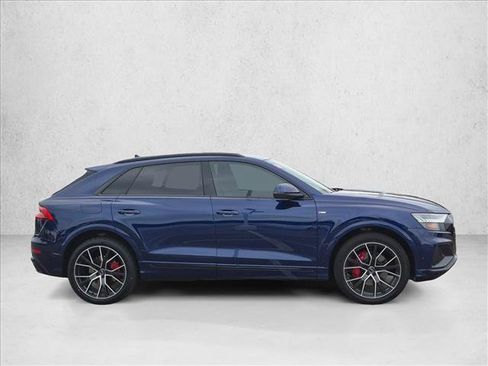 Used 2020 Audi Q8 Prestige AWD/4WD image 4