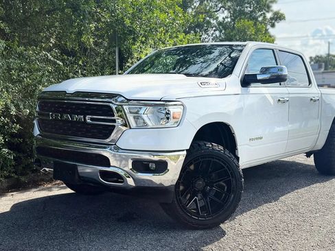 Used 2024 RAM 1500 Big Horn AWD/4WD image 9