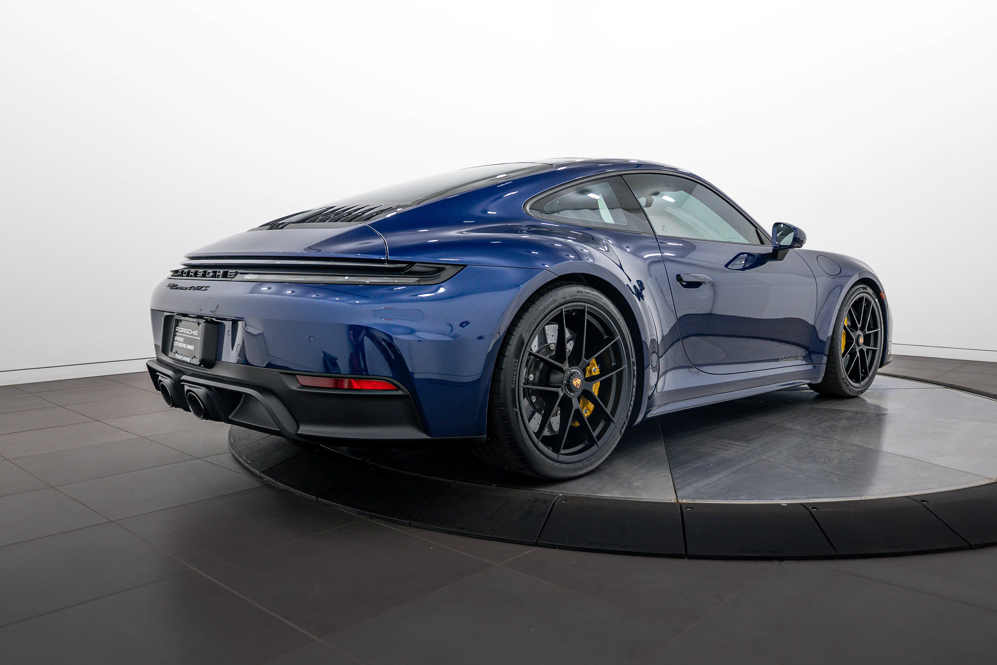 Certified 2026 Porsche 911 Carrera 4 GTS AWD/4WD image 7
