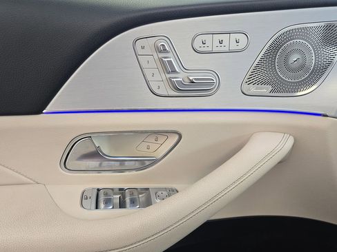 Used 2024 Mercedes-Benz GLS 450 GLS 450 image 11