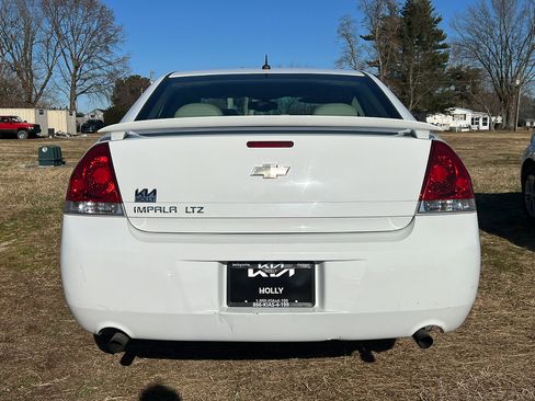Used 2012 Chevrolet Impala LTZ image 4