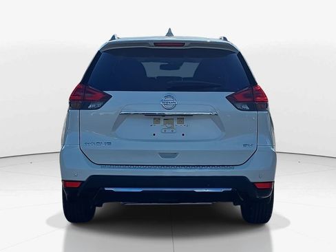 Used 2019 Nissan Rogue SV image 6